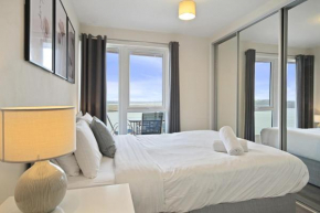 The Pier Apartment 3 by Kasar Stays